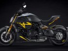 Ducati Diavel 1260 S Black and Steel